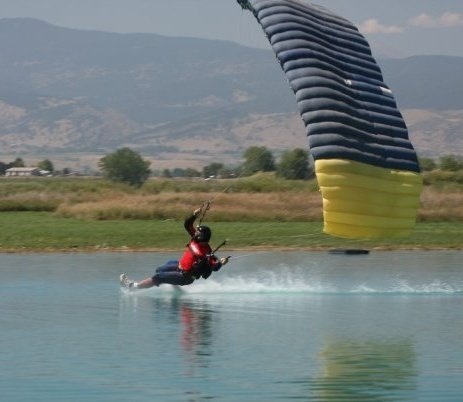 Discipline du parachutisme : le canopy piloting