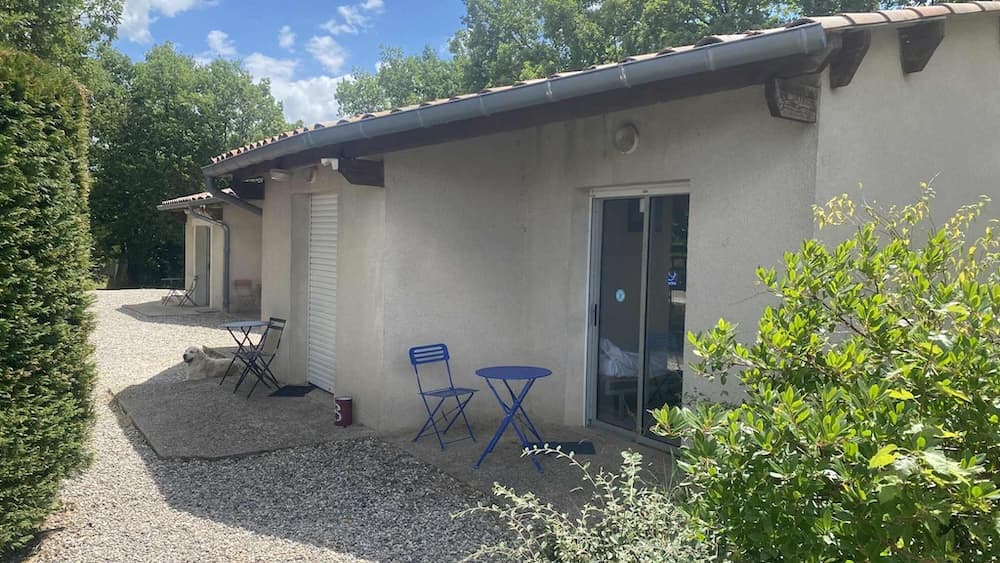 Bungalows et chambres du centre Bouloc Skydive