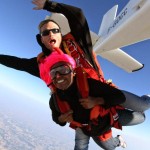 Découvrir le parachutisme : le saut en tandem