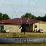 Discipline du parachutisme : la précision d'atterrissage